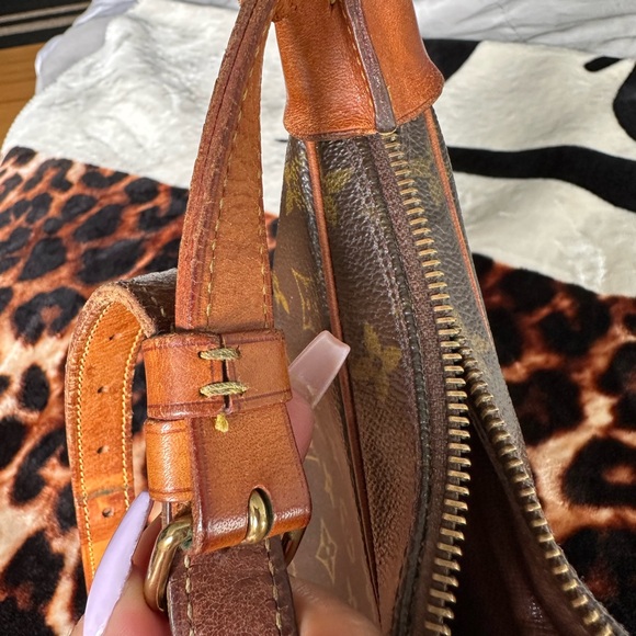 Louis Vuitton Monogram Boulogne Vintage - Picture 8 of 16